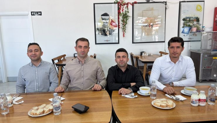 ÇARDAK ADLİYESİ’NDE DUYGUSAL VEDA